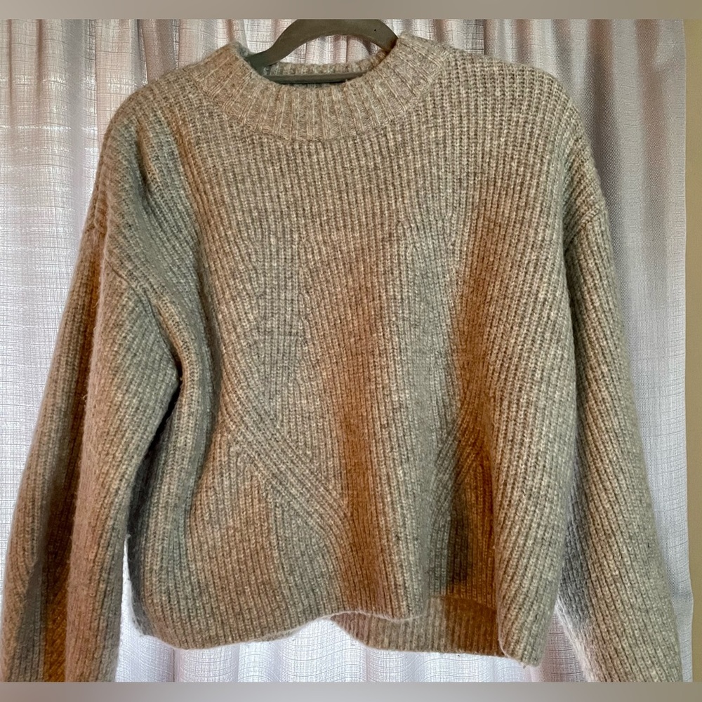 Gray sweater